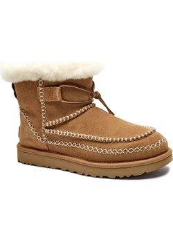 UGG Skórzane śniegowce CLASSIC MINI ALPINE ze sklepu Gomez Fashion Store w kategorii Śniegowce damskie - zdjęcie 184512965
