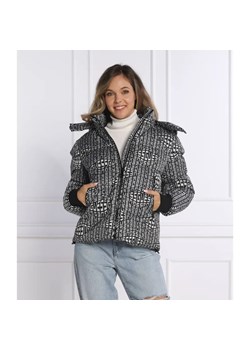 GUESS Puchowa kurtka MANON | Regular Fit ze sklepu Gomez Fashion Store w kategorii Kurtki damskie - zdjęcie 184513626