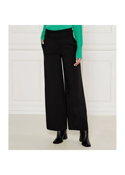 Marc Cain Spodnie | flare fit ze sklepu Gomez Fashion Store w kategorii Spodnie damskie - zdjęcie 184514346