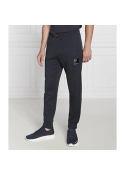 Armani Exchange Spodnie dresowe | Regular Fit ze sklepu Gomez Fashion Store w kategorii Spodnie męskie - zdjęcie 184514738