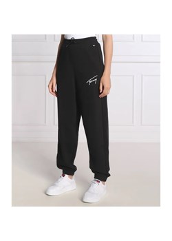 Tommy Jeans Spodnie dresowe | Loose fit ze sklepu Gomez Fashion Store w kategorii Spodnie damskie - zdjęcie 184514796