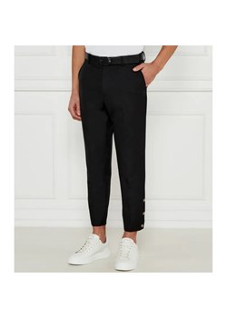 Versace Jeans Couture Spodnie chino | Regular Fit ze sklepu Gomez Fashion Store w kategorii Spodnie męskie - zdjęcie 184515098