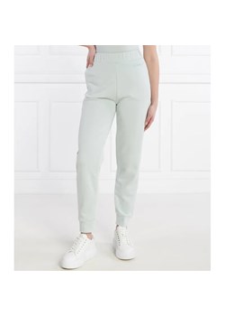 Calvin Klein Spodnie dresowe | Relaxed fit ze sklepu Gomez Fashion Store w kategorii Spodnie damskie - zdjęcie 184515415