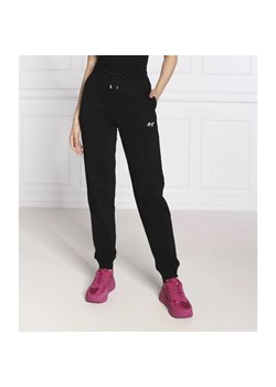 HUGO Spodnie dresowe Easy | Regular Fit ze sklepu Gomez Fashion Store w kategorii Spodnie damskie - zdjęcie 184515428