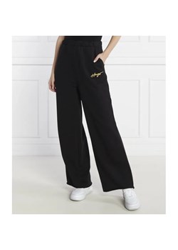 HUGO Spodnie dresowe Nasuede_2 | Oversize fit ze sklepu Gomez Fashion Store w kategorii Spodnie damskie - zdjęcie 184516057