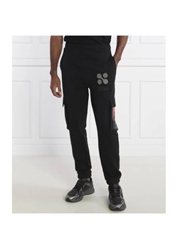 HUGO Spodnie dresowe Drisbee | Regular Fit ze sklepu Gomez Fashion Store w kategorii Spodnie męskie - zdjęcie 184516075