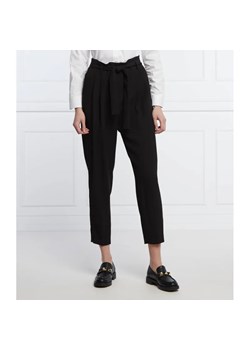 HUGO Spodnie hereta | carrot fit ze sklepu Gomez Fashion Store w kategorii Spodnie damskie - zdjęcie 184516799