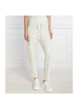 Twinset U&B Spodnie dzianinowe | Straight fit | z dodatkiem wełny ze sklepu Gomez Fashion Store w kategorii Spodnie damskie - zdjęcie 184516849