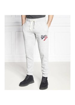 Superdry Spodnie dresowe | Regular Fit ze sklepu Gomez Fashion Store w kategorii Spodnie męskie - zdjęcie 184516888