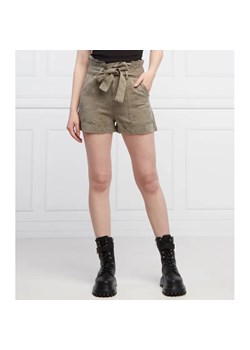 GUESS Szorty JANNA | Regular Fit ze sklepu Gomez Fashion Store w kategorii Szorty - zdjęcie 184517135