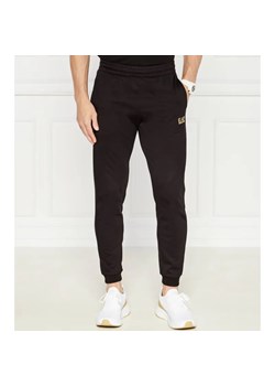 EA7 Spodnie dresowe | Regular Fit - id: 1866803 - marki Emporio Armani - 184517509 EA7 Spodnie dresowe | Regular Fit ze sklepu Gomez Fashion Store w kategorii Spodnie męskie - zdjęcie 184517509