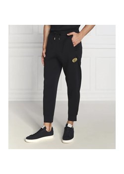 Emporio Armani Spodnie dresowe | Regular Fit ze sklepu Gomez Fashion Store w kategorii Spodnie męskie - zdjęcie 184518426