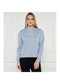 Calvin Klein Bluza HERO LOGO | Regular Fit ze sklepu Gomez Fashion Store w kategorii Bluzy damskie - zdjęcie 184518747