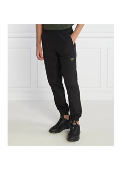 EA7 Spodnie dresowe | Relaxed fit ze sklepu Gomez Fashion Store w kategorii Spodnie męskie - zdjęcie 184518947