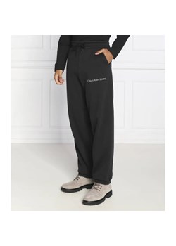 Calvin Klein Jeans Spodnie | Regular Fit ze sklepu Gomez Fashion Store w kategorii Spodnie męskie - zdjęcie 184519276
