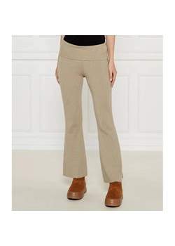 GUESS Spodnie dzianinowe NINA | flare fit ze sklepu Gomez Fashion Store w kategorii Spodnie damskie - zdjęcie 184520085