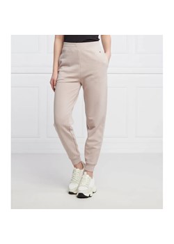 Tommy Hilfiger Spodnie dresowe | Relaxed fit ze sklepu Gomez Fashion Store w kategorii Spodnie damskie - zdjęcie 184520169