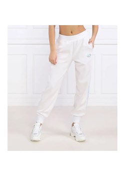 Armani Exchange Spodnie dresowe | Regular Fit ze sklepu Gomez Fashion Store w kategorii Spodnie damskie - zdjęcie 184521198
