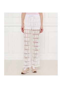 Marc Cain Spodnie WASHINGTON | flare fit ze sklepu Gomez Fashion Store w kategorii Spodnie damskie - zdjęcie 184522427