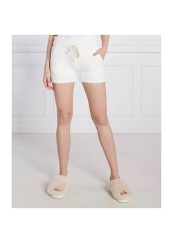 UGG Szorty NOREEN | Regular Fit ze sklepu Gomez Fashion Store w kategorii Szorty - zdjęcie 184522565