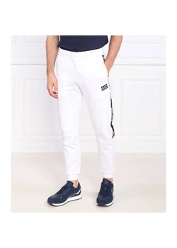 EA7 Spodnie dresowe | Regular Fit ze sklepu Gomez Fashion Store w kategorii Spodnie męskie - zdjęcie 184522588