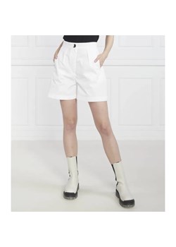 Armani Exchange Szorty | Regular Fit ze sklepu Gomez Fashion Store w kategorii Szorty - zdjęcie 184522687
