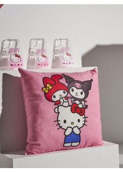 Sinsay - Poduszka dekoracyjna Hello Kitty and Friends - różowy ze sklepu Sinsay w kategorii Zabawki - zdjęcie 184525526