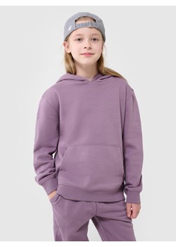 Dziewczęca bluza dresowa nierozpinana z kapturem 4F 4FJRAW24TSWSF1831 - fioletowa ze sklepu Sportstylestory.com w kategorii Bluzy dziewczęce - zdjęcie 184525739