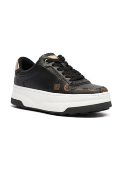 Guess Sneakersy QUEENZ ze sklepu Gomez Fashion Store w kategorii Buty sportowe damskie - zdjęcie 184525999