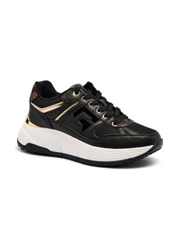 Guess Sneakersy FONZI ze sklepu Gomez Fashion Store w kategorii Buty sportowe damskie - zdjęcie 184526185