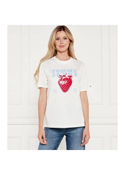 Tommy Jeans T-shirt STRAWBERRY | Relaxed fit ze sklepu Gomez Fashion Store w kategorii Bluzki damskie - zdjęcie 184526419
