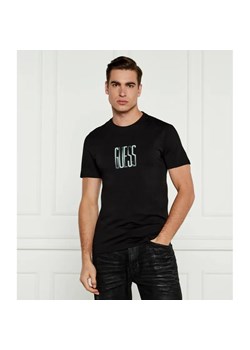 GUESS T-shirt | Slim Fit ze sklepu Gomez Fashion Store w kategorii T-shirty męskie - zdjęcie 184526616