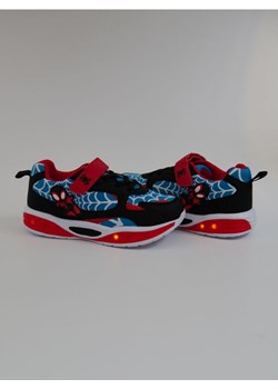 Sinsay - Sneakersy ze świecącą podeszwa Spider-Man - wielobarwny - id: 821EK-MLC - marki Sinsay - 184532168 Sinsay - Sneakersy ze świecącą podeszwa Spider-Man - wielobarwny ze sklepu Sinsay w kategorii Buty sportowe dziecięce - zdjęcie 184532168