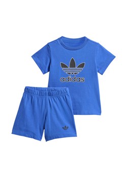 adidas Komplet t-shirt i spodenki Big Logo Execution KA2652 Niebieski Regular Fit ze sklepu MODIVO w kategorii Komplety niemowlęce - zdjęcie 184532968