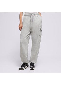 NIKE SPODNIE W NSW CLUB FLC MR PANT CARGO ze sklepu Sizeer w kategorii Spodnie damskie - zdjęcie 184533639