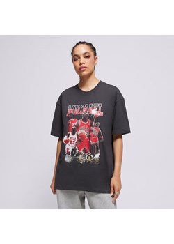 JORDAN T-SHIRT W J SS OS GFX TEE MIXTAPE - id: HJ0190-045 - marki Jordan - 184533895 JORDAN T-SHIRT W J SS OS GFX TEE MIXTAPE ze sklepu Sizeer w kategorii Bluzki damskie - zdjęcie 184533895