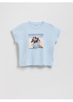 Reserved - Krótki t-shirt z nadrukiem - jasnoniebieski ze sklepu Reserved w kategorii Bluzki dziewczęce - zdjęcie 184535609