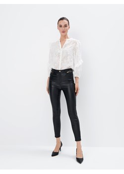 Mohito - Spodnie skinny PETITE - czarny ze sklepu Mohito w kategorii Spodnie damskie - zdjęcie 184539718