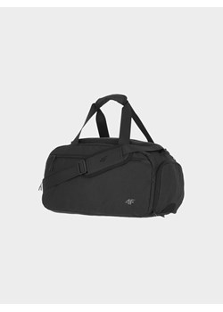 Torba treningowa 25L 4F 4FWSS25ATBAU015 - czarna ze sklepu Sportstylestory.com w kategorii Torby sportowe - zdjęcie 184547905