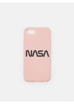 Sinsay - Etui iPhone 6/7/8/SE NASA - różowy ze sklepu Sinsay w kategorii Etui - zdjęcie 184548375