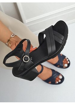 Royalfashion Sandałki damskie na słupku SoleAura ze sklepu royalfashion.pl w kategorii Sandały damskie - zdjęcie 184550599