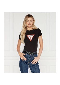Guess Jeans T-shirt ICONIC | Slim Fit ze sklepu Gomez Fashion Store w kategorii Bluzki damskie - zdjęcie 184554885