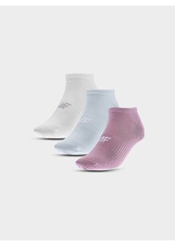 Damskie skarpetki niskie (3-pack) 4F 4FWMM00USOCF276 - multikolor ze sklepu Sportstylestory.com w kategorii Skarpetki damskie - zdjęcie 184564126