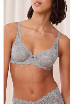 Triumph biustonosz miękki soft Amourette 10209574-7816, Kolor szary, Rozmiar 80D, Triumph ze sklepu Intymna w kategorii Biustonosze - zdjęcie 184570147