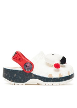 Crocs Klapki Classic Peanuts 211126 Biały ze sklepu MODIVO w kategorii Klapki dziecięce - zdjęcie 184571466