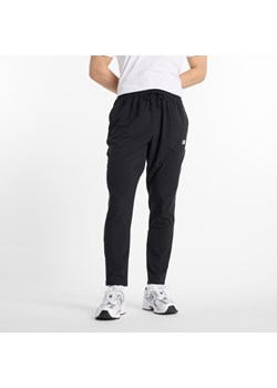 Spodnie męskie New Balance MP51904BK – czarne ze sklepu New Balance Poland w kategorii Spodnie męskie - zdjęcie 184573725