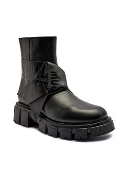 Love Moschino Skórzane botki na platformie ze sklepu Gomez Fashion Store w kategorii Botki - zdjęcie 184576745