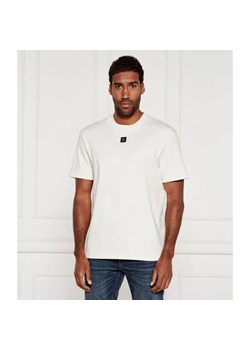 HUGO T-shirt Dalile | Regular Fit ze sklepu Gomez Fashion Store w kategorii T-shirty męskie - zdjęcie 184576846