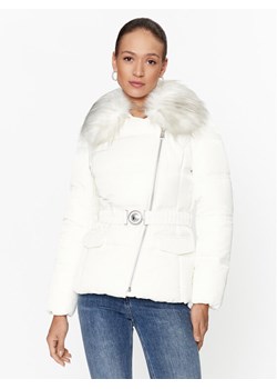 Guess Kurtka zimowa W3BL27 WFQW2 Écru Regular Fit - id: 0000303011291 - marki Guess - 184578887 Guess Kurtka zimowa W3BL27 WFQW2 Écru Regular Fit ze sklepu MODIVO w kategorii Kurtki damskie - zdjęcie 184578887