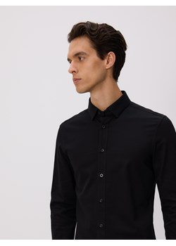 Reserved - Bawełniana koszula super slim fit - czarny ze sklepu Reserved w kategorii Koszule męskie - zdjęcie 184580786